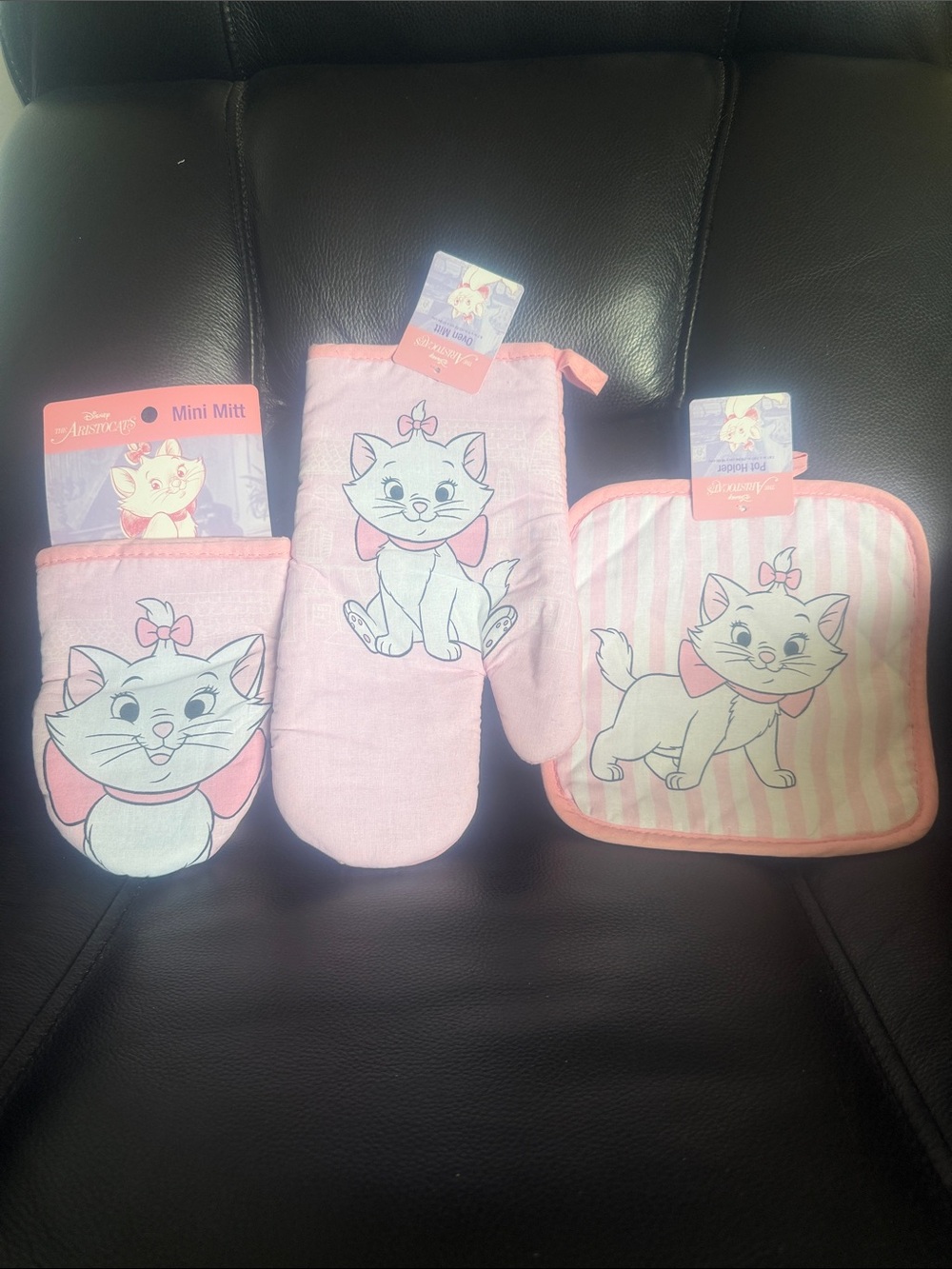 Disney Aristocats Pot Holder, Oven Mitt & Mini Mitt—Brand New